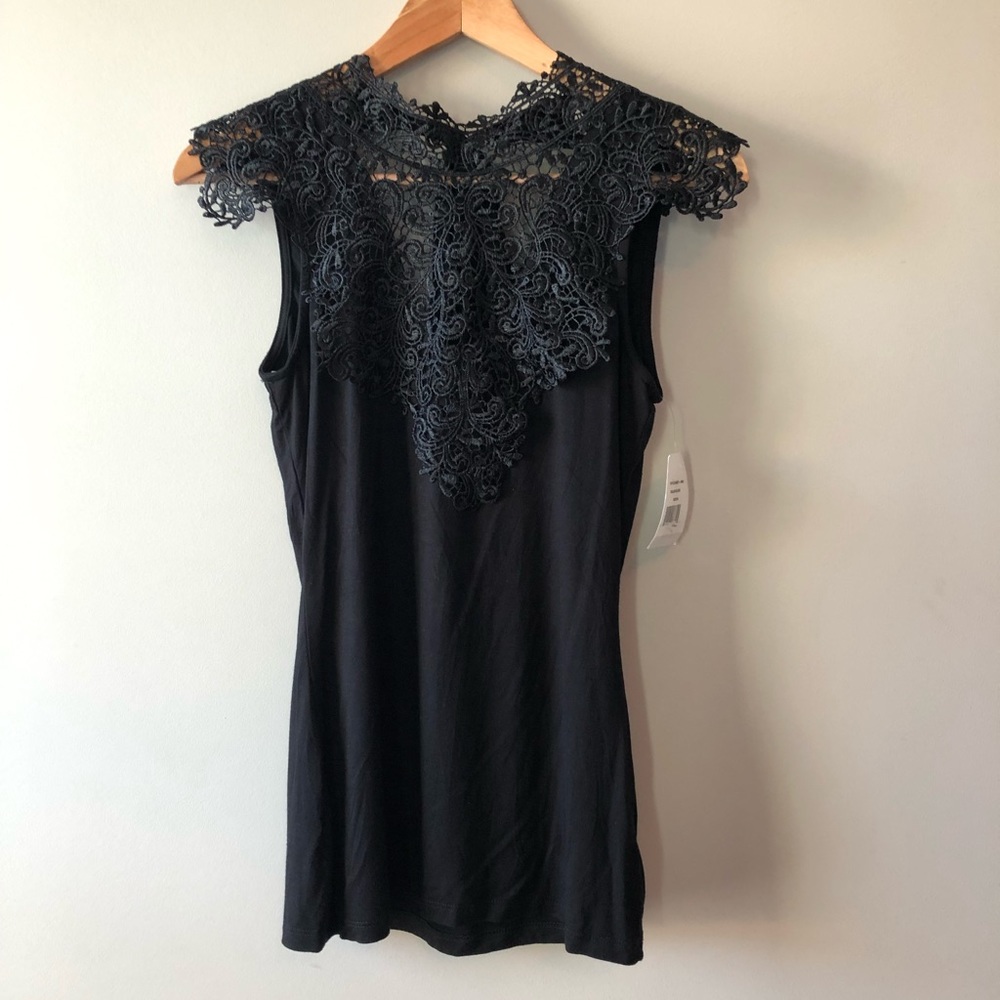 NWT Beautiful Black Blouse Size Medium